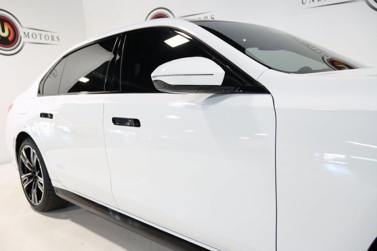 Used 2023 BMW 760i xDrive AWD/4WD image 83