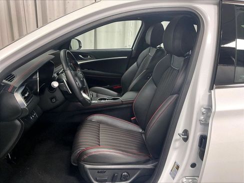 Used 2025 Genesis G70 3.3T Advanced AWD/4WD image 10