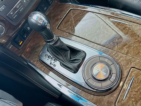 Used 2017 INFINITI QX80 2WD w/ Driver Assistance Package image 20