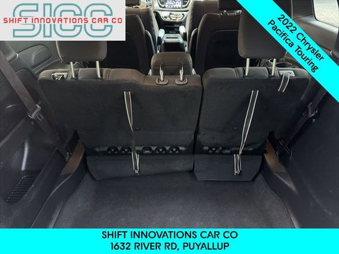 Used 2022 Chrysler Pacifica Touring image 26