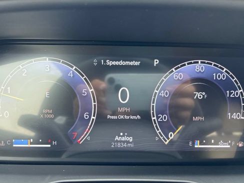 Used 2025 Jeep Grand Cherokee Limited AWD/4WD image 8
