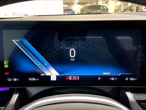 Used 2024 BMW i5 eDrive40i w/ Premium Package RWD image 25