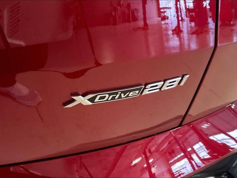 New 2026 BMW X2 xDrive28i w/ Technology Package AWD/4WD image 15