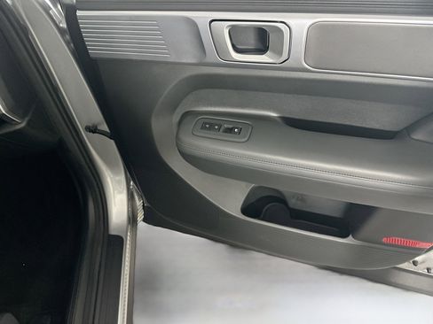 Used 2025 Hyundai Santa Fe SEL image 31