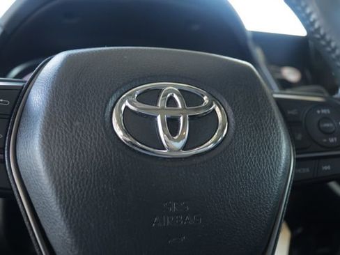 Used 2023 Toyota Camry SE image 15