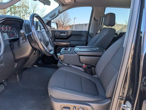 Used 2021 Chevrolet Silverado 1500 LT AWD/4WD image 21