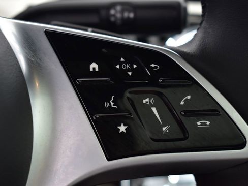 Certified 2025 Mercedes-Benz CLA 250 4MATIC image 21