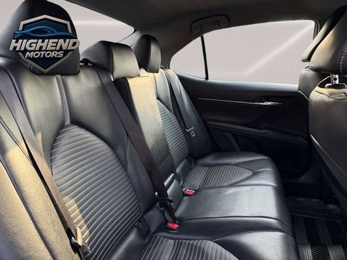 Used 2021 Toyota Camry SE w/ Cold Weather Package image 24