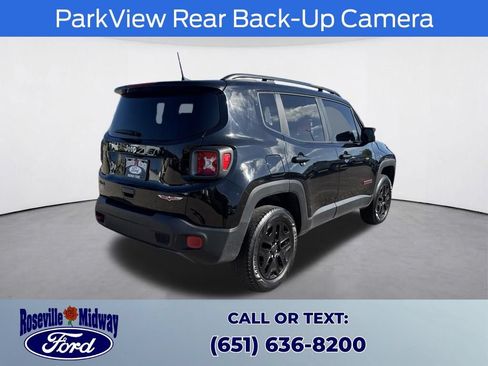 Used 2018 Jeep Renegade Trailhawk w/ Cold Weather Group II AWD/4WD image 8