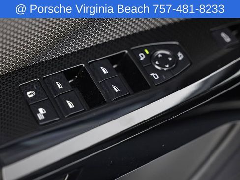 Used 2023 BMW 740i w/ Parking Assistance Package RWD image 22
