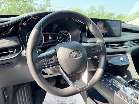 Used 2025 INFINITI QX60 Pure FWD image 11