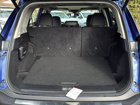 Certified 2022 Nissan Rogue SV w/ SV Premium Package image 25