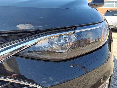 Used 2023 Chevrolet Malibu LT image 9