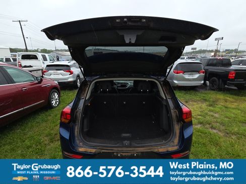 Used 2023 Buick Encore GX Preferred w/ Cold Weather Comfort Package AWD/4WD image 14