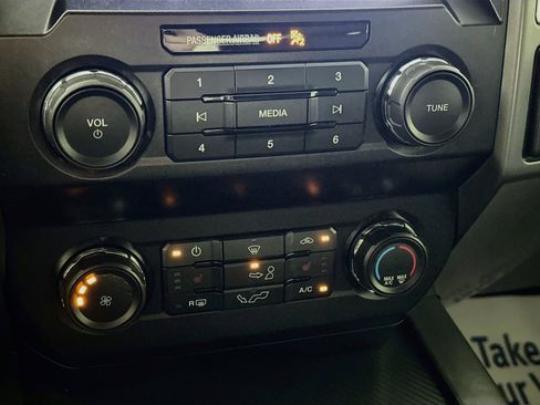 Used 2020 Ford F150 XLT w/ Equipment Group 302A Luxury AWD/4WD image 16