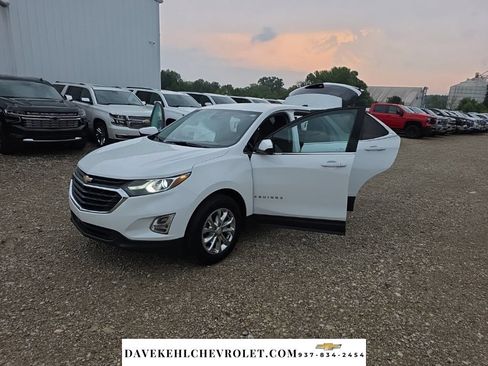 Used 2020 Chevrolet Equinox LT FWD image 26