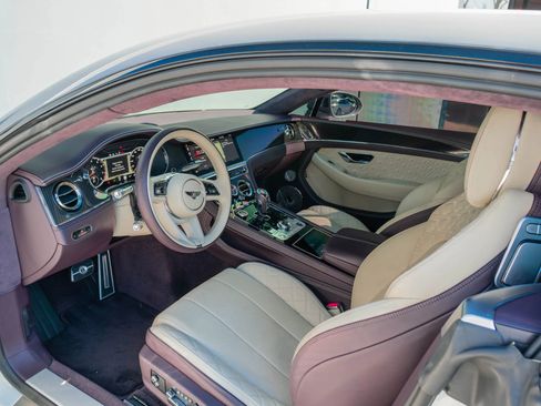 Used 2022 Bentley Continental GT AWD/4WD image 80