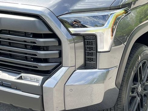 New 2026 Toyota Tundra SR5 AWD/4WD image 11