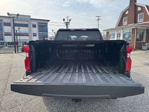Used 2023 Chevrolet Silverado 1500 RST w/ Z71 Off-Road Package image 12