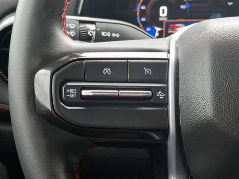 Used 2024 Chevrolet Colorado Z71 w/ Z71 Convenience Package 2 image 20