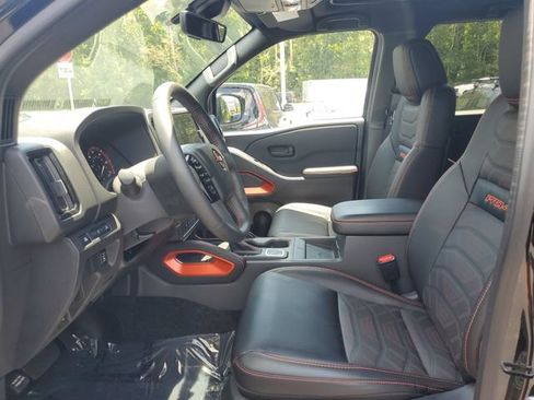 Certified 2026 Nissan Frontier PRO-4X w/ Pro Premium Package AWD/4WD image 15
