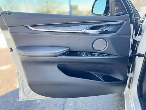 Used 2017 BMW X6 xDrive35i image 12