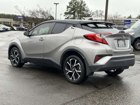 Used 2019 Toyota C-HR XLE image 22