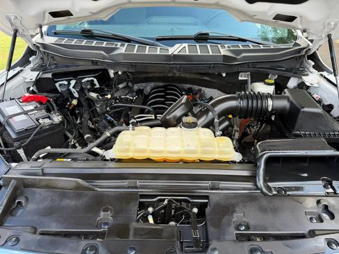 Used 2024 Ford F150 Lariat w/ FX4 Off-Road Package AWD/4WD image 21