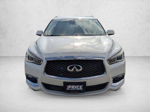 Used 2020 INFINITI QX60 Luxe w/ Essential Package image 2