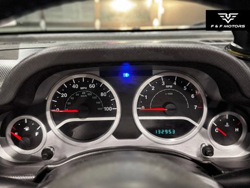 Used 2010 Jeep Wrangler Unlimited Sport AWD/4WD image 14