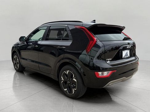 Certified 2024 Kia Niro Wind w/ Wind Preserve Package FWD image 9