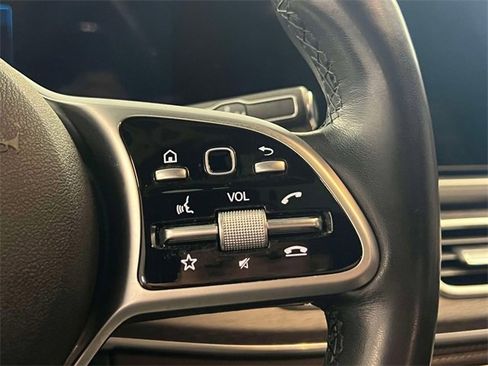 Certified 2022 Mercedes-Benz GLS 450 4MATIC image 23