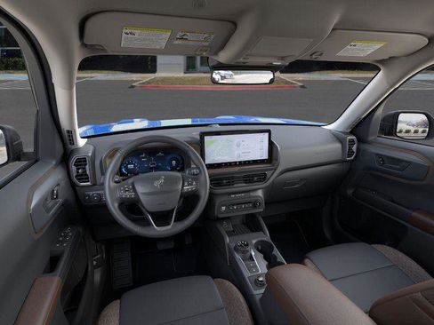 New 2025 Ford Bronco Sport Outer Banks image 9