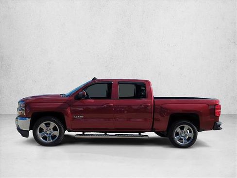 Used 2018 Chevrolet Silverado 1500 LT w/ Texas Edition image 8