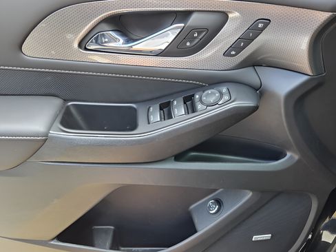 Certified 2023 Chevrolet Traverse Premier w/ Redline Edition FWD image 28