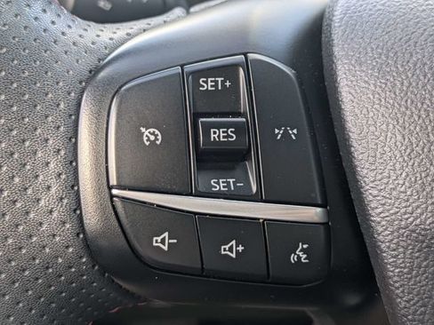 Used 2023 Ford Escape ST-Line AWD/4WD image 27