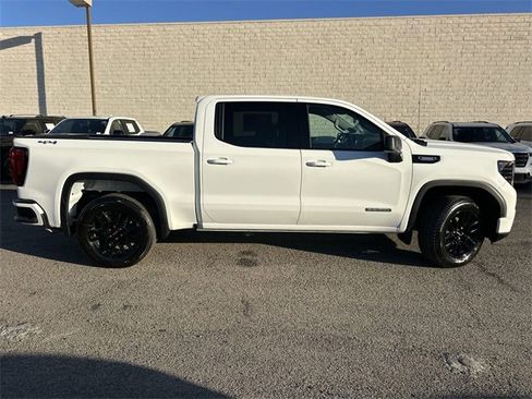 New 2026 GMC Sierra 1500 Elevation image 3