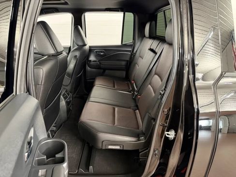 Used 2023 Honda Ridgeline Black Edition image 30