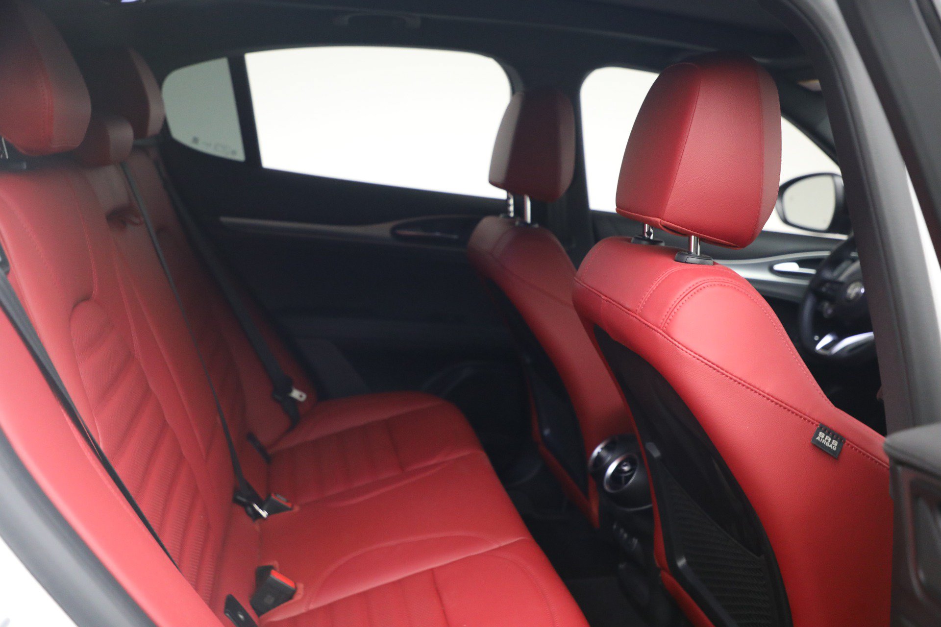 New 2026 Alfa Romeo Stelvio Sprint AWD/4WD image 15