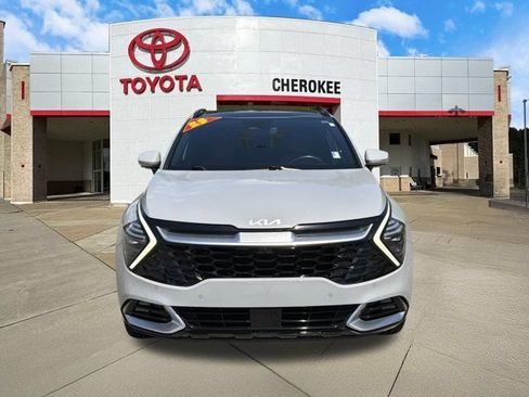 Used 2023 Kia Sportage SX FWD image 2