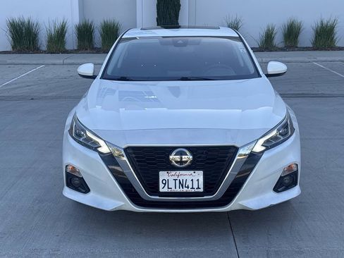 Used 2019 Nissan Altima 2.5 SV FWD image 8