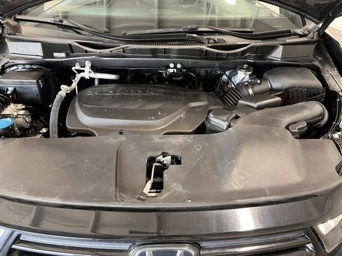 Used 2023 Honda Odyssey Sport image 9