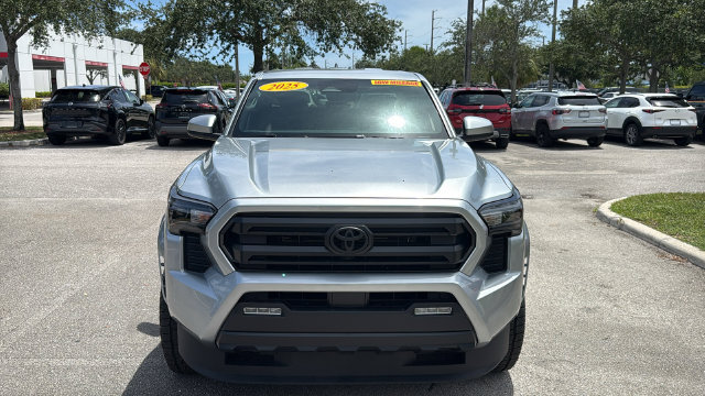 Used 2025 Toyota Tacoma SR5 RWD image 2