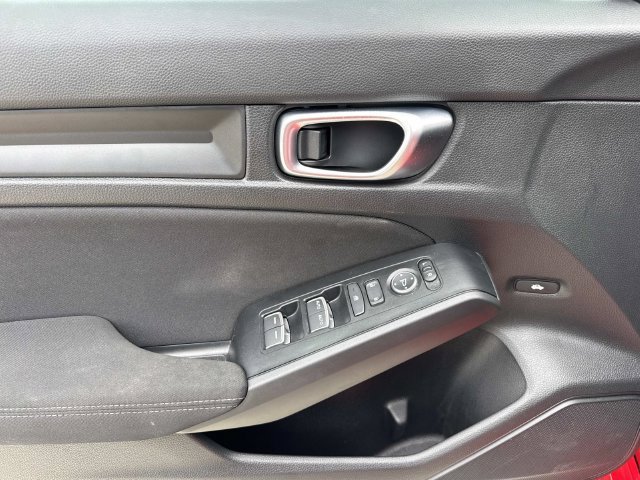 Certified 2025 Honda Civic Sport image 19