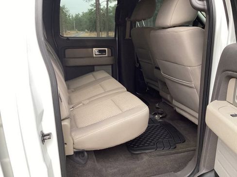 Used 2010 Ford F150 XLT image 12