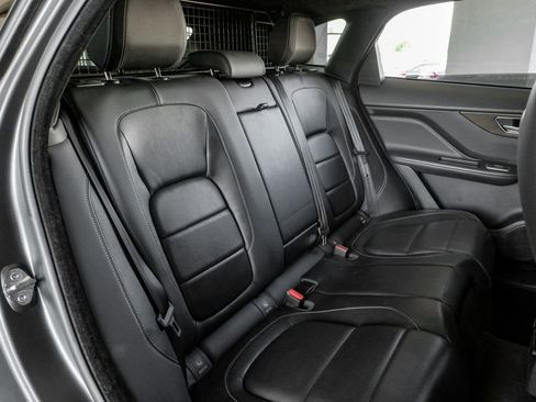 Used 2017 Jaguar F-PACE S image 42