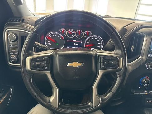 Used 2019 Chevrolet Silverado 1500 LT w/ All-Star Edition image 36