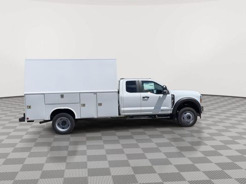 New 2025 Ford F550 4x4 SuperCab Super Duty image 36