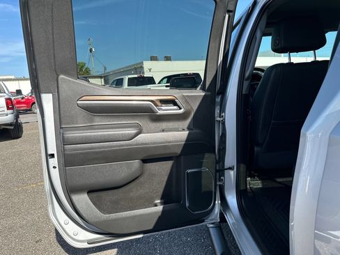 Used 2022 Chevrolet Silverado 1500 RST w/ RST All Star Premium Package AWD/4WD image 11