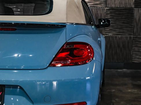 Used 2014 Volkswagen Beetle 1.8T FWD image 46